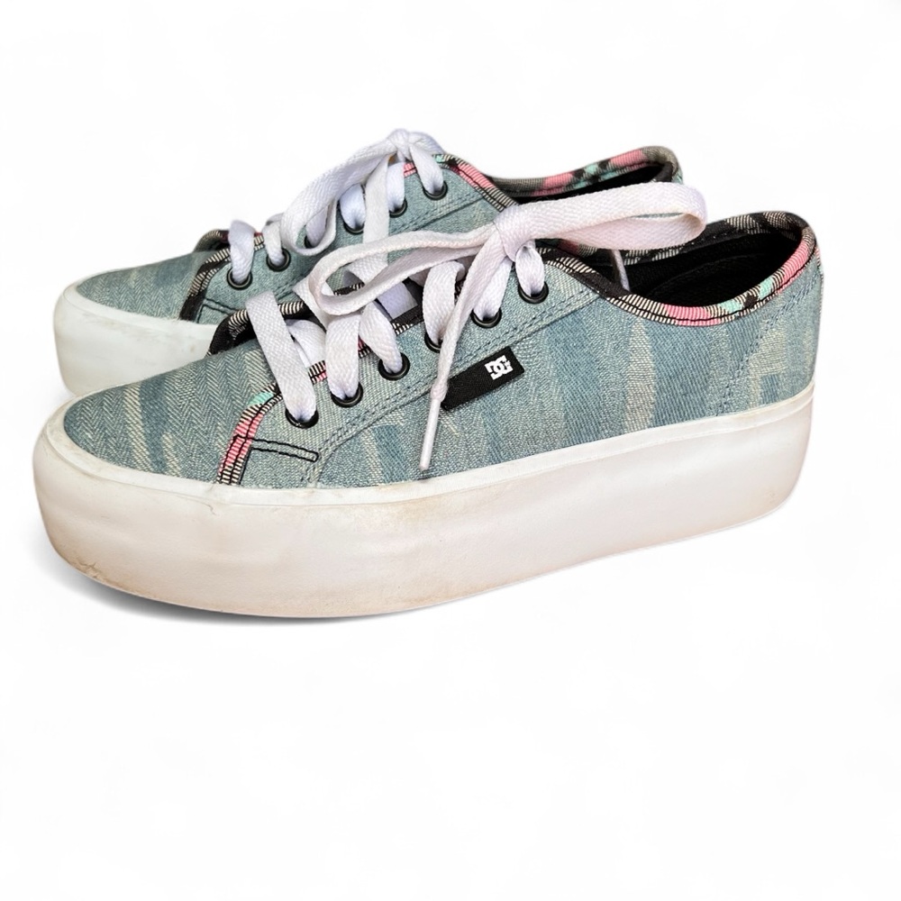 ⭐️ DC Manual Platform Denim Skate Casual Sneakers Women's Shoes Size 6.5 Vegan - Picture 3 of 10